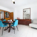 Renaissance City Apartment \